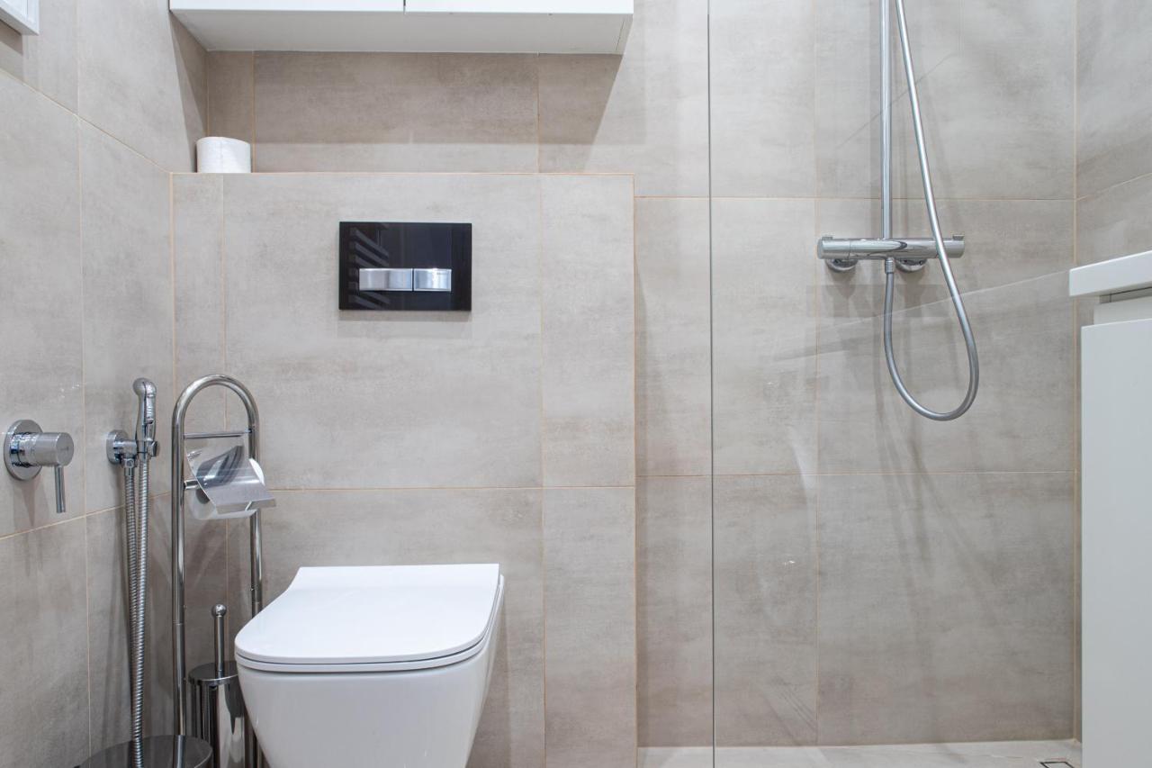 Wola Glamour Apartment Варшава Экстерьер фото